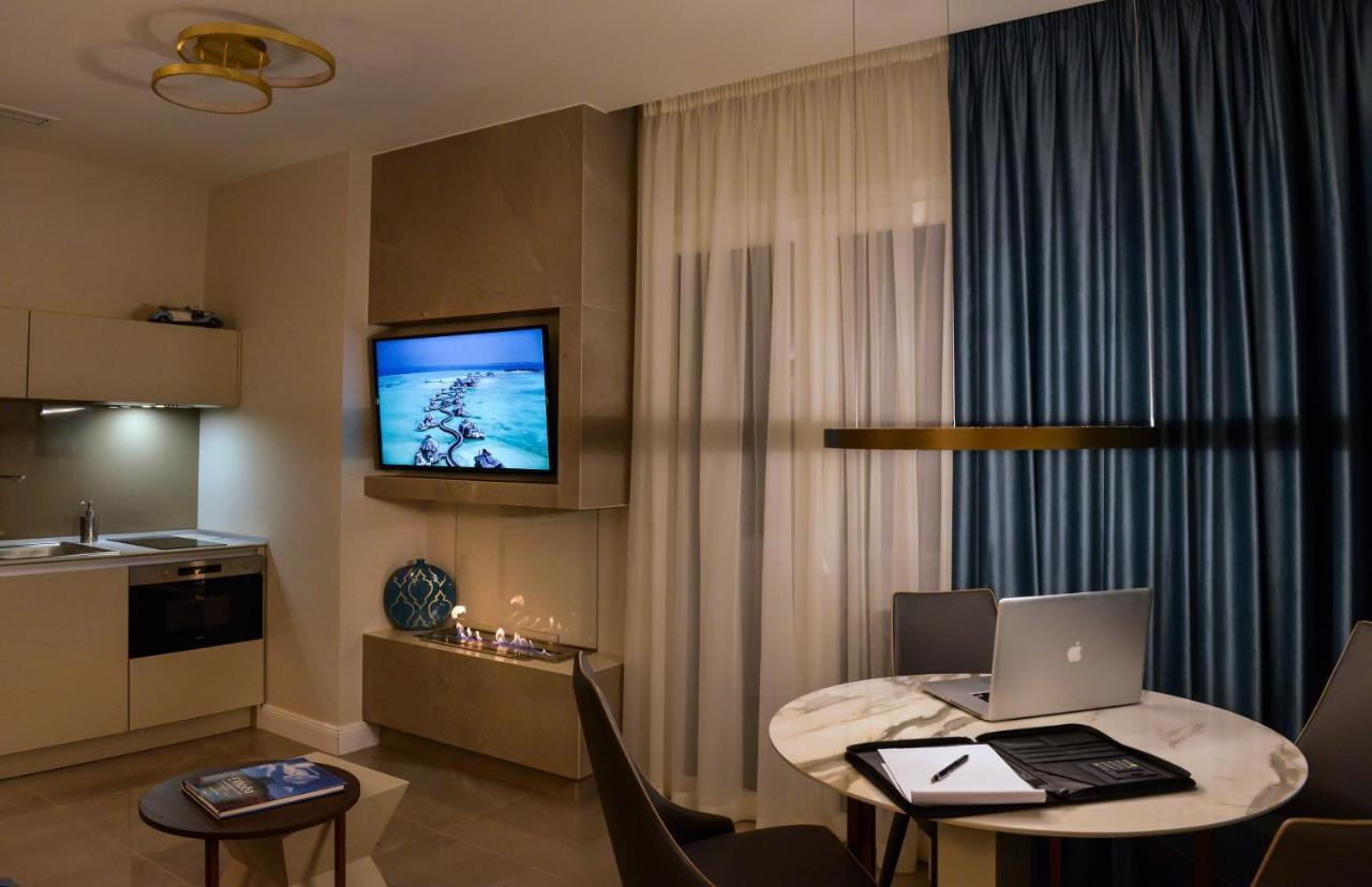 L - Suites Kavála Exterior photo