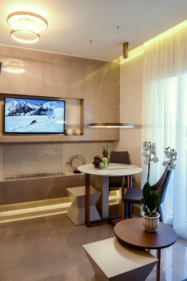 L - Suites Kavála Exterior photo